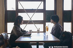 映画『甘いお酒でうがい』